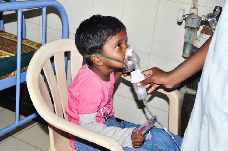 nebulizer saves childrens from ब्रोंकाईटिस (Bronchites) या न्युमोनिया (Pneunomia)